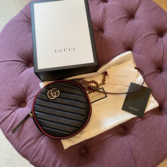 GRAD GIFT!!! Gucci Marmont GG Crossbody - Mini - Picture 1 of 16